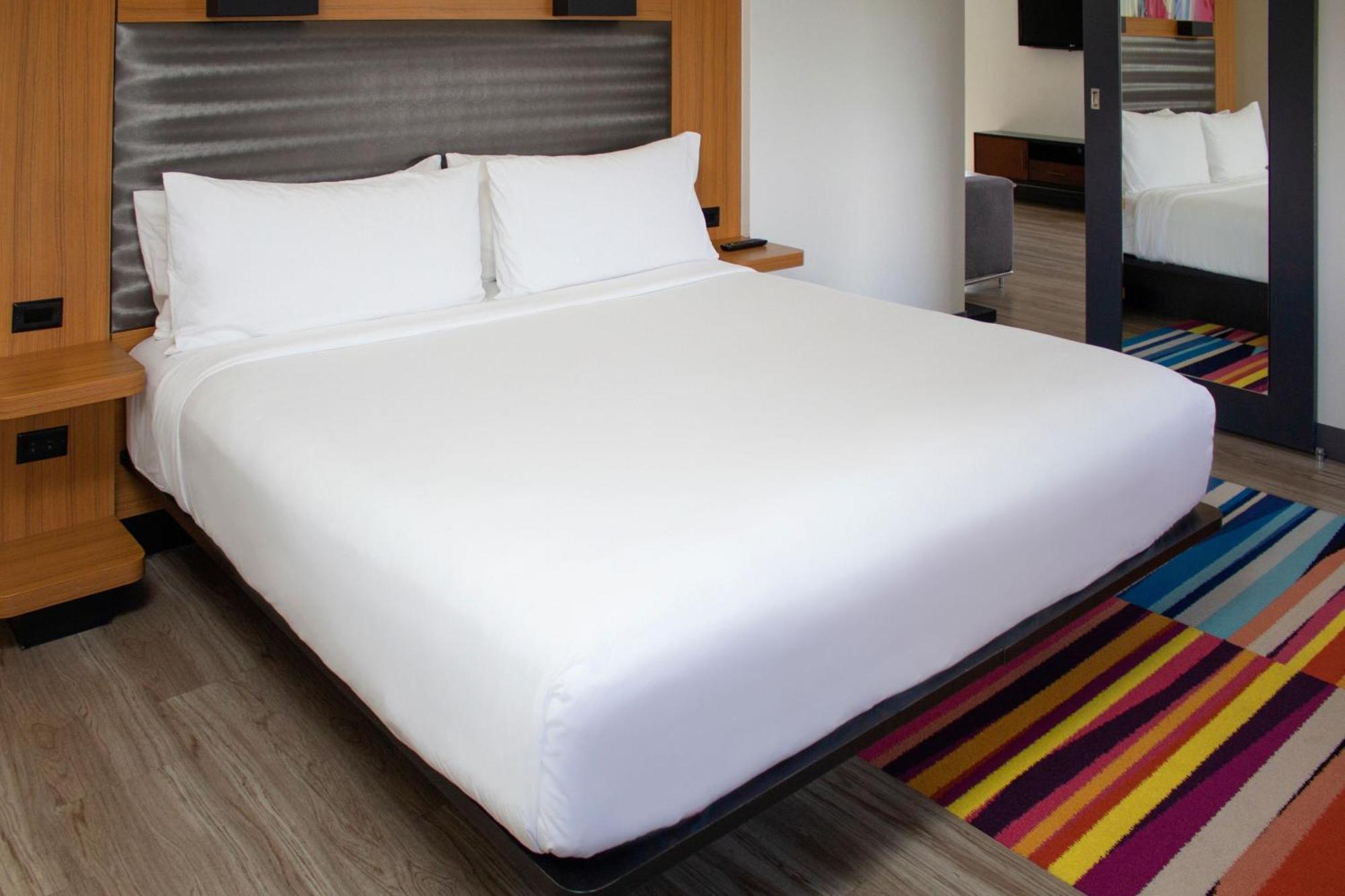 Aloft Miami Doral Hotell Exteriör bild