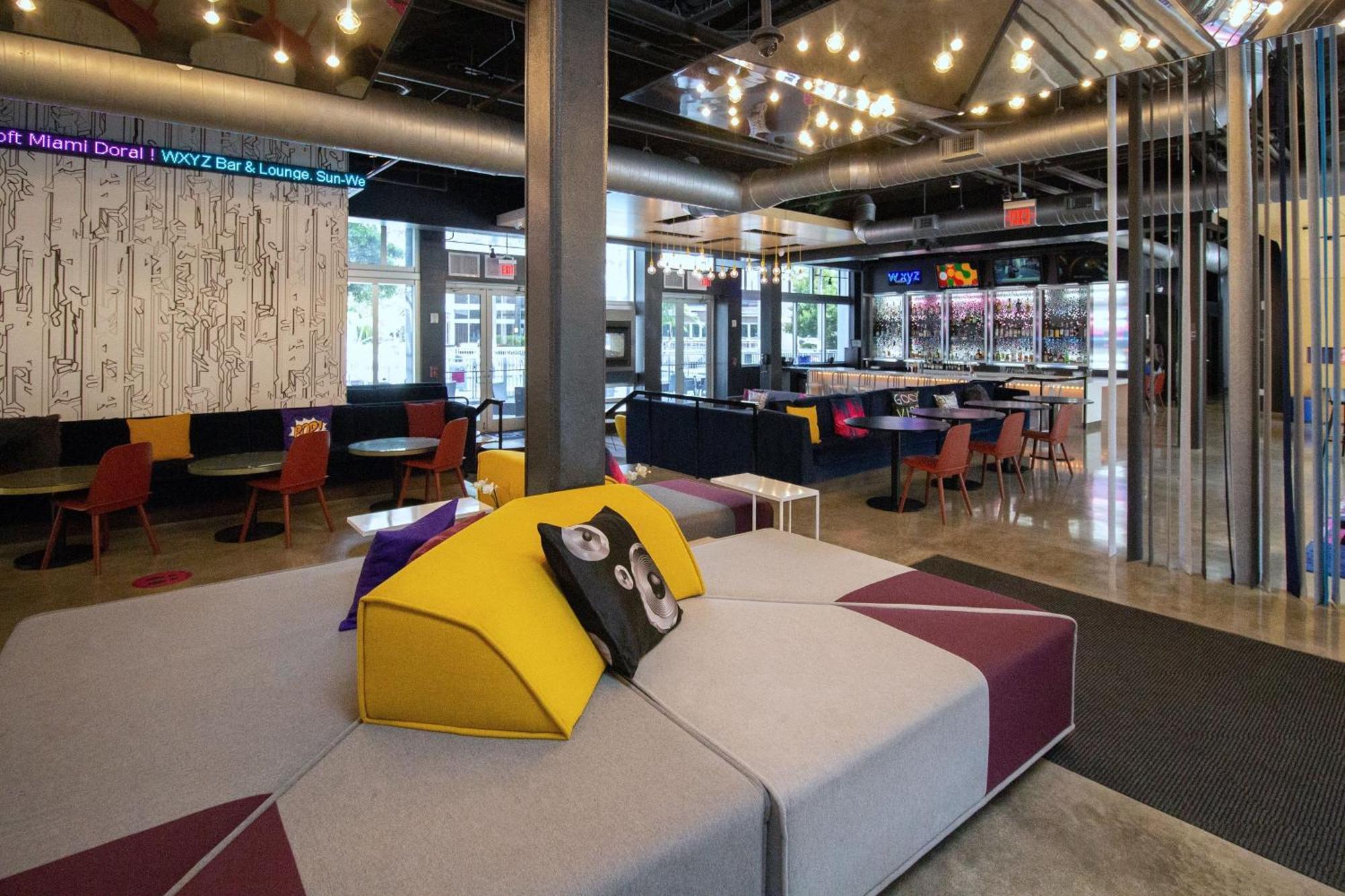 Aloft Miami Doral Hotell Exteriör bild