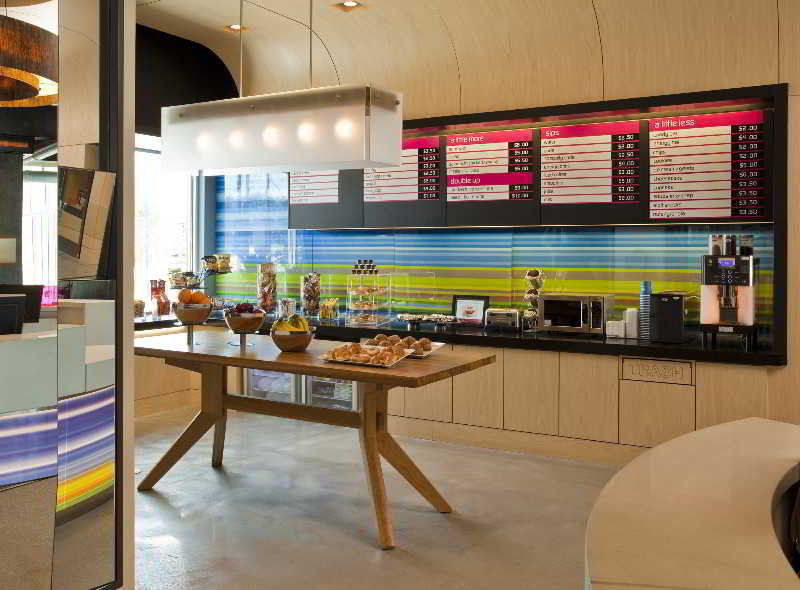 Aloft Miami Doral Hotell Exteriör bild