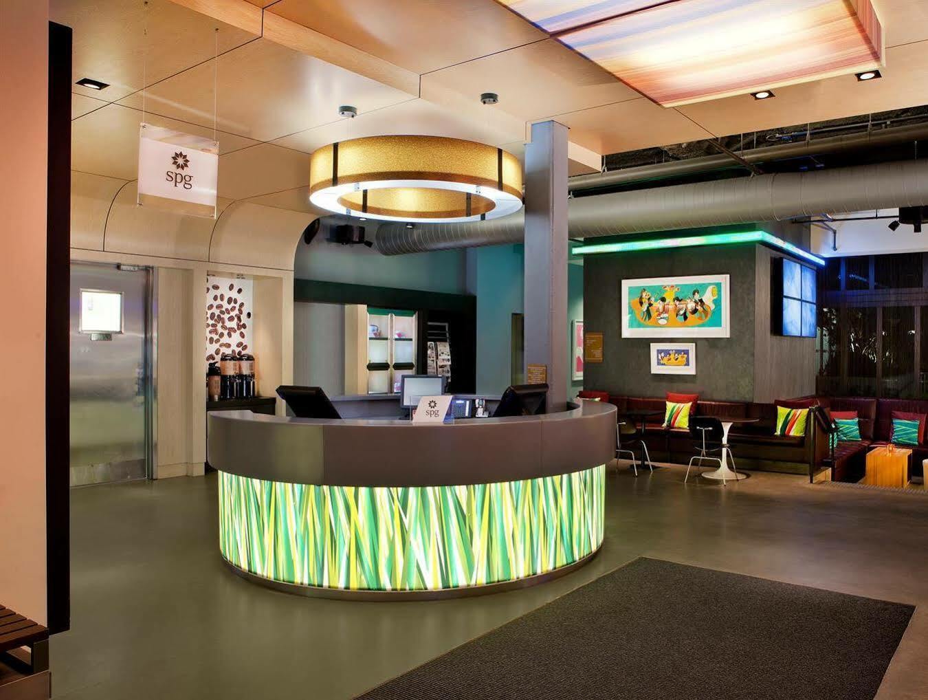 Aloft Miami Doral Hotell Exteriör bild